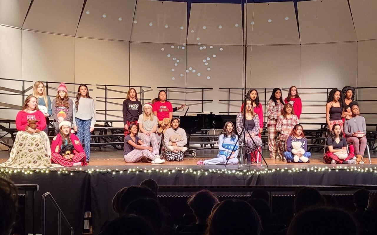 Bella Voce at Winter Concert